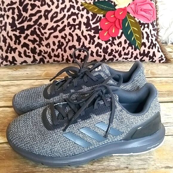 Adidas Men's Gray Knit Cloudfoam Sneakers Sz 7 - Picture 1 of 10
